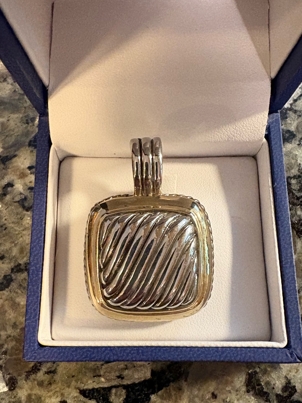 EUC Necklace Enhancer